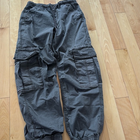 Cargo pant from Garage, size (xs) but it run big. Color: gray - Picture 1 of 6